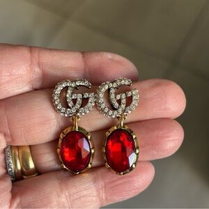 'ANTIQUE' STYLE RED OR BLUE DROP EARRINGS W RHINESTONE GG IN DESIGNER POUCH.